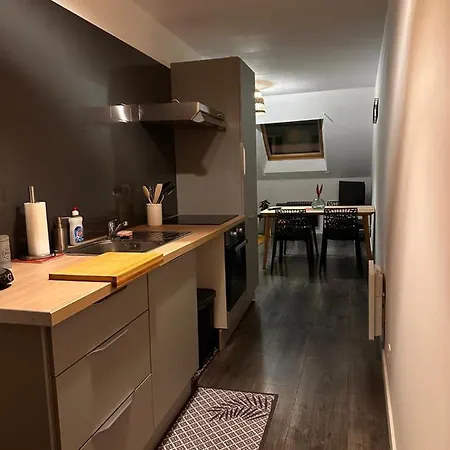 6 Pers Hyper Centre شقة *